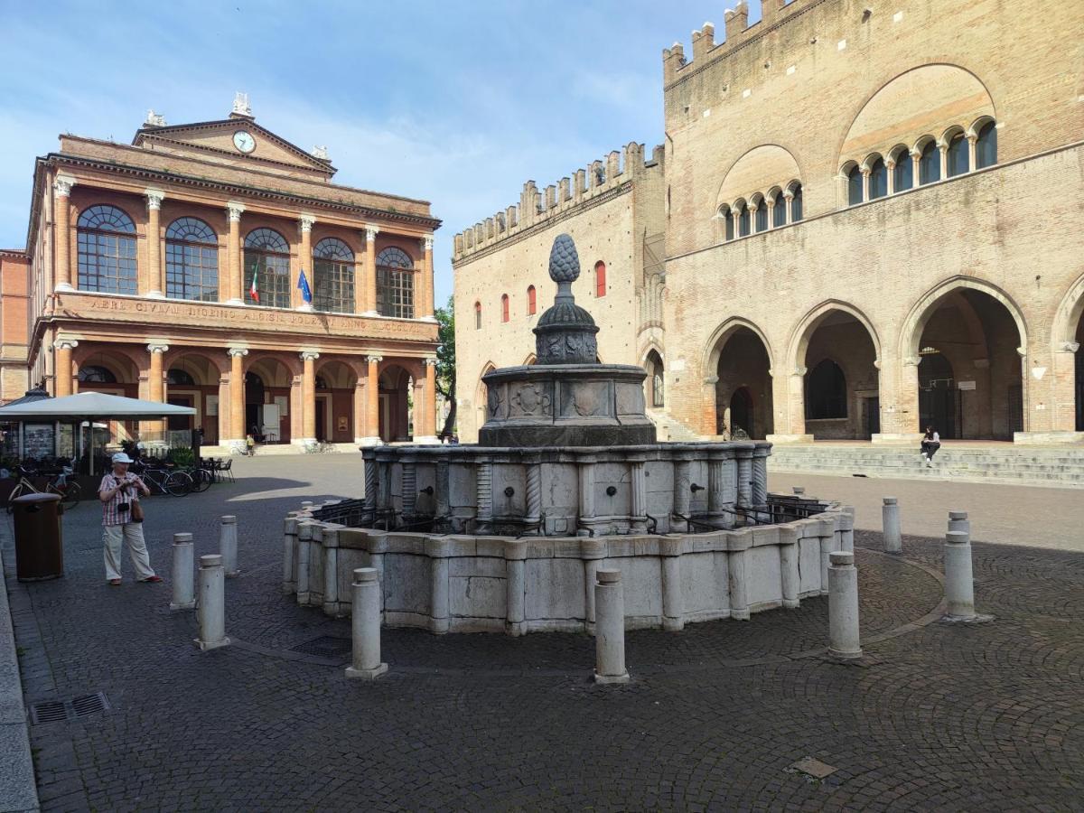 Appartamento In Piazza Cavour Centro Storico Rimini Exterior foto
